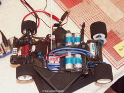 La Yokomo RC12L4 Special de Alan Yan Chenk Lun.
