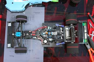 Le prototype Formule 1 1/10° électrique RC Downforce Falcon F1.