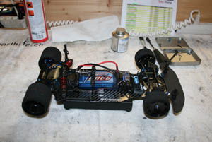 Un prototype Pro10 200mm sur base de Team Associated RC10 R5.