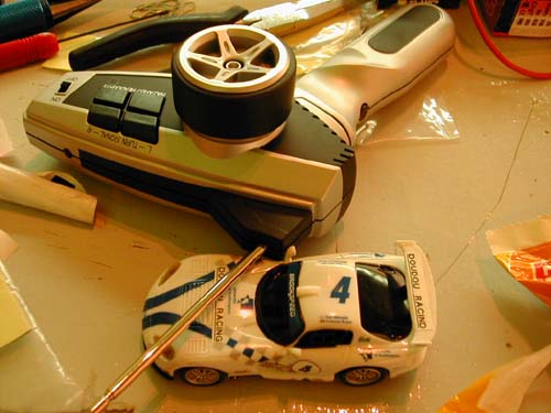 Un châssis R/C au 1/43°