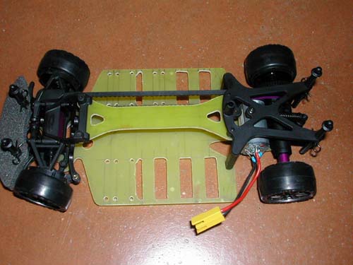 Le châssis Prototype RS4 Micro.