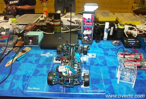 Le Tamiya TRF415 de Yann Monot.
