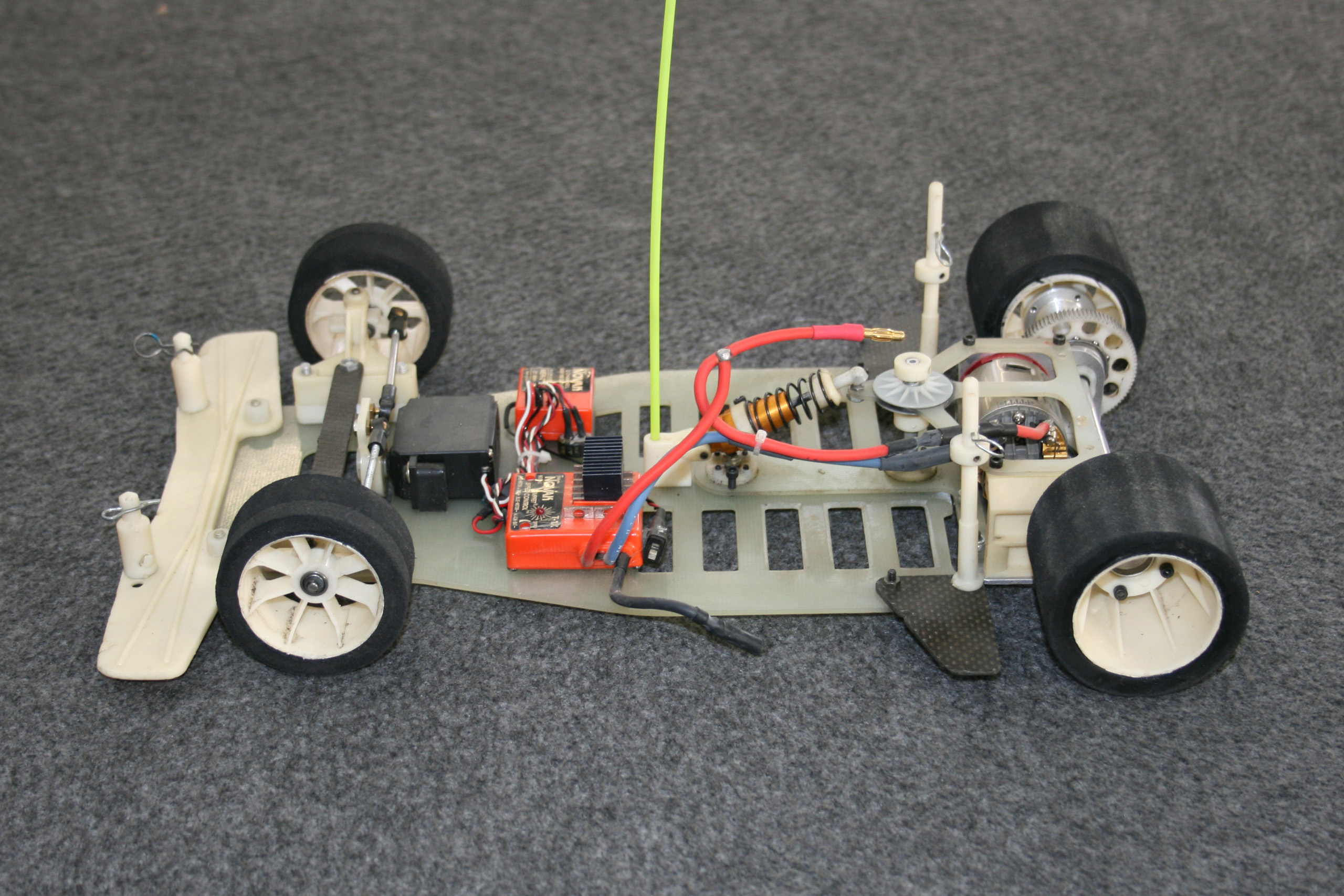 Formule1 RC. Large gamme de voitures radiocommandées avec